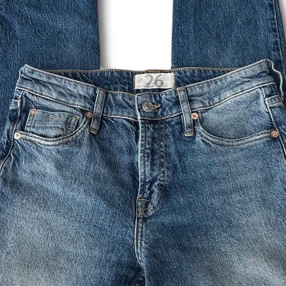 Free People “We The Free” Boyfriend Jeans – Size 26, Distressed Perfection - Picture 8 of 8